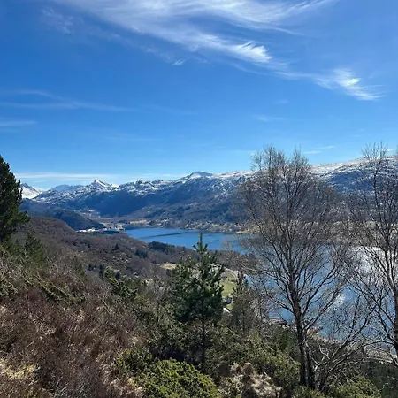 Apartment By The Fjord, With Boat And Jacuzzi Included Larsnes