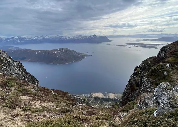 Leilighet By The Fjord, With Boat And Jacuzzi Included *