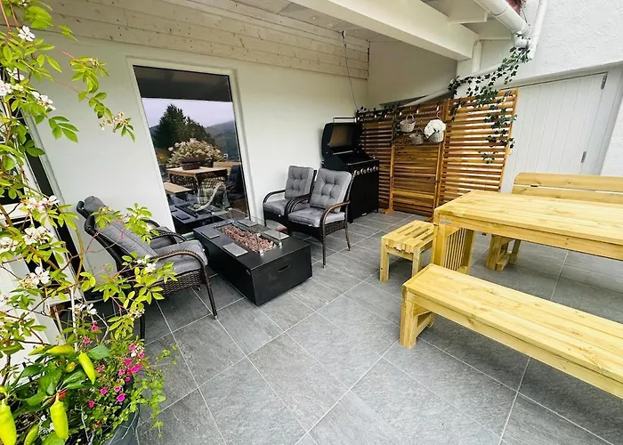 Leilighet By The Fjord, With Boat And Jacuzzi Included