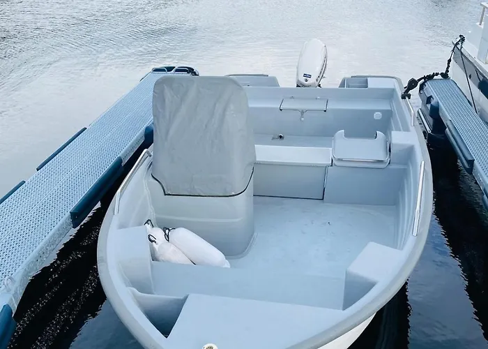 Leilighet By The Fjord, With Boat And Jacuzzi Included *