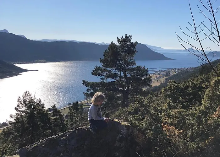 Leilighet By The Fjord, With Boat And Jacuzzi Included