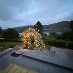 Leilighet By The Fjord, With Boat And Jacuzzi Included *