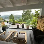 By The Fjord, With Boat And Jacuzzi Included Leilighet *