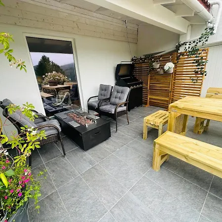 Leilighet By The Fjord, With Boat And Jacuzzi Included